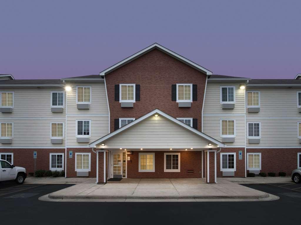 Extended Stay America Select Suites - Cleveland - Mentor Bagian luar foto