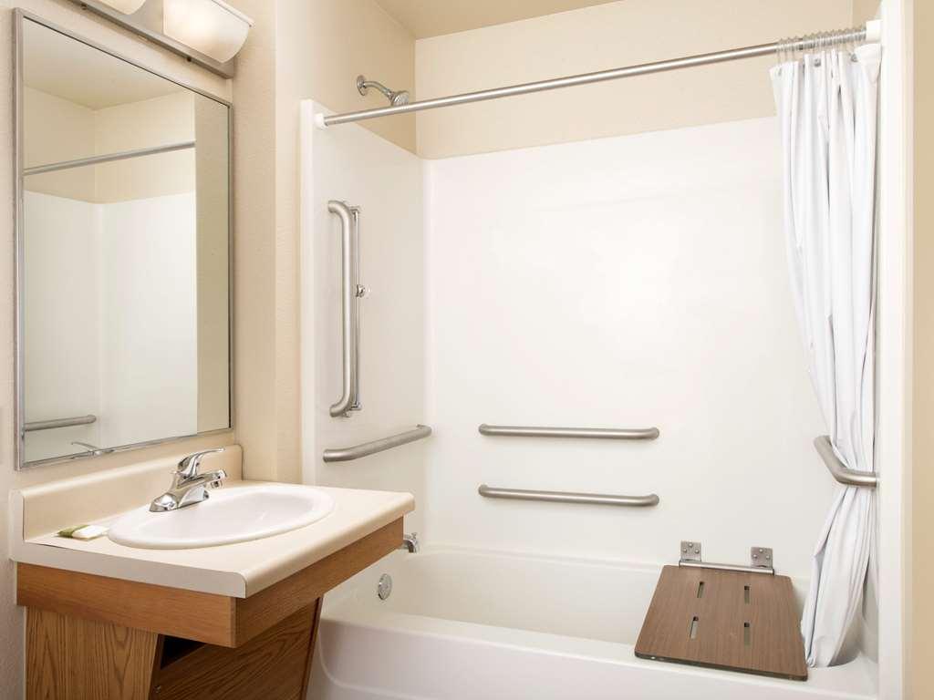 Extended Stay America Select Suites - Cleveland - Mentor Bagian luar foto
