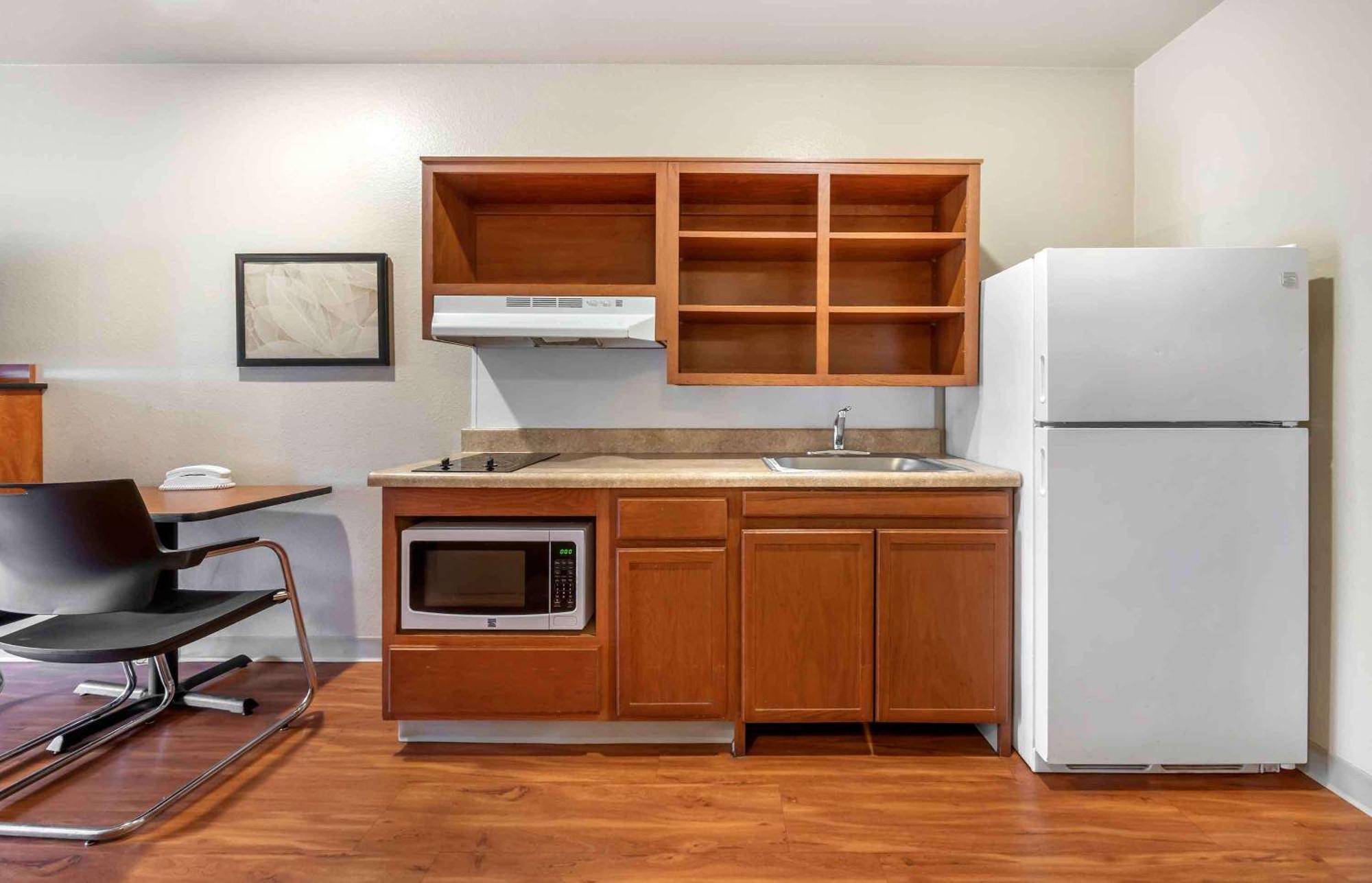 Extended Stay America Select Suites - Cleveland - Mentor Bagian luar foto