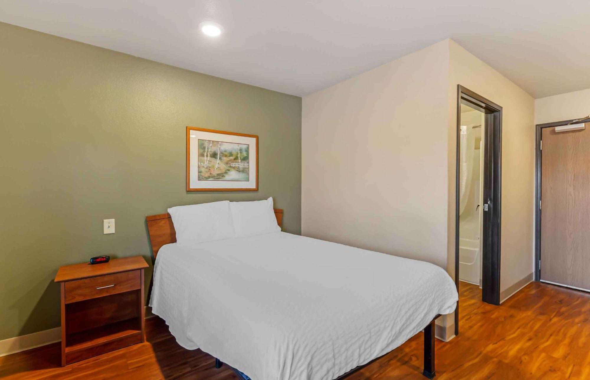 Extended Stay America Select Suites - Cleveland - Mentor Bagian luar foto